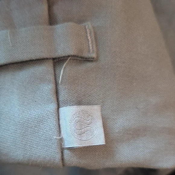 Lululemon Athletica Light Gray Flat Front Shorts - Picture 6 of 6